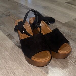 Refresh 7.5 Black Platform Slingback Sandals tan